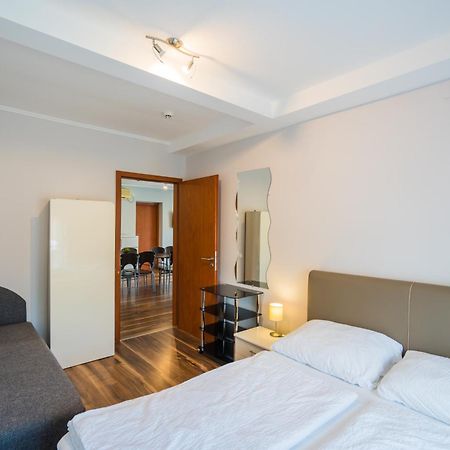 Riviera Apartmanhaz Сиофок Екстериор снимка