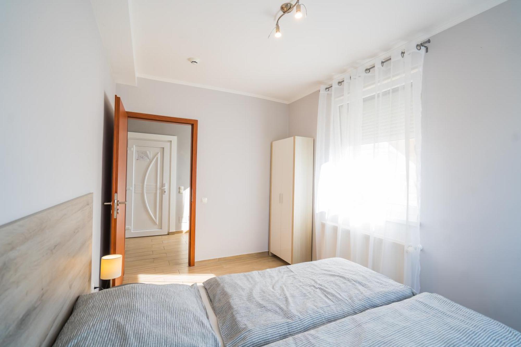 Riviera Apartmanhaz Сиофок Екстериор снимка
