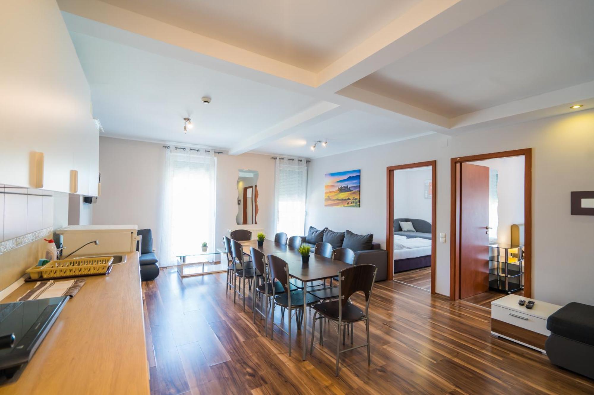 Riviera Apartmanhaz Сиофок Екстериор снимка