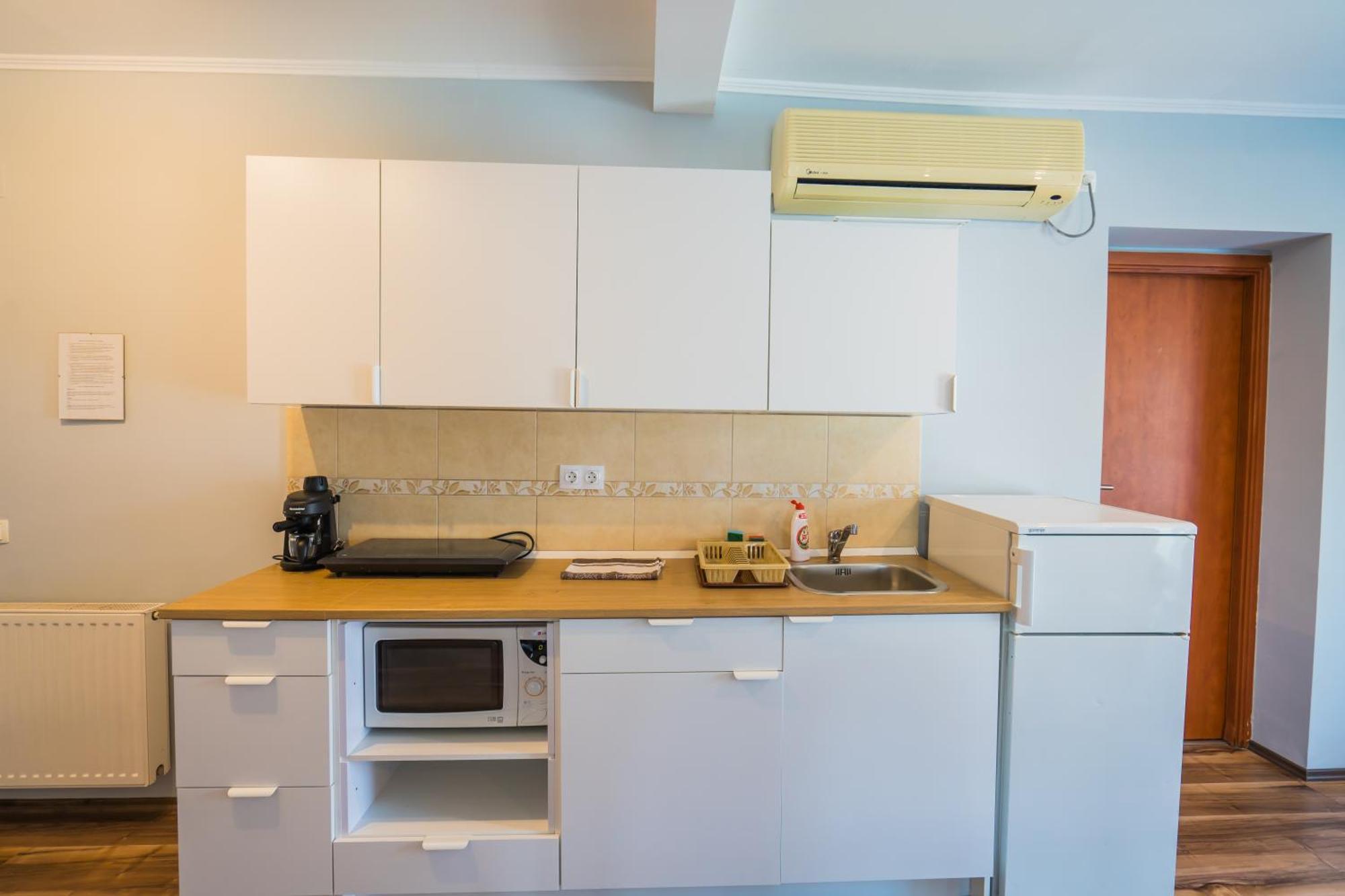 Riviera Apartmanhaz Сиофок Екстериор снимка